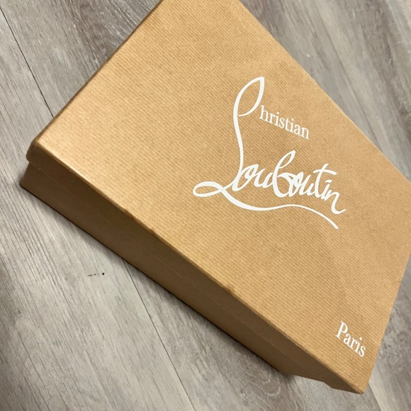 Christian Louboutin size 37 nude heels - Picture 8 of 9